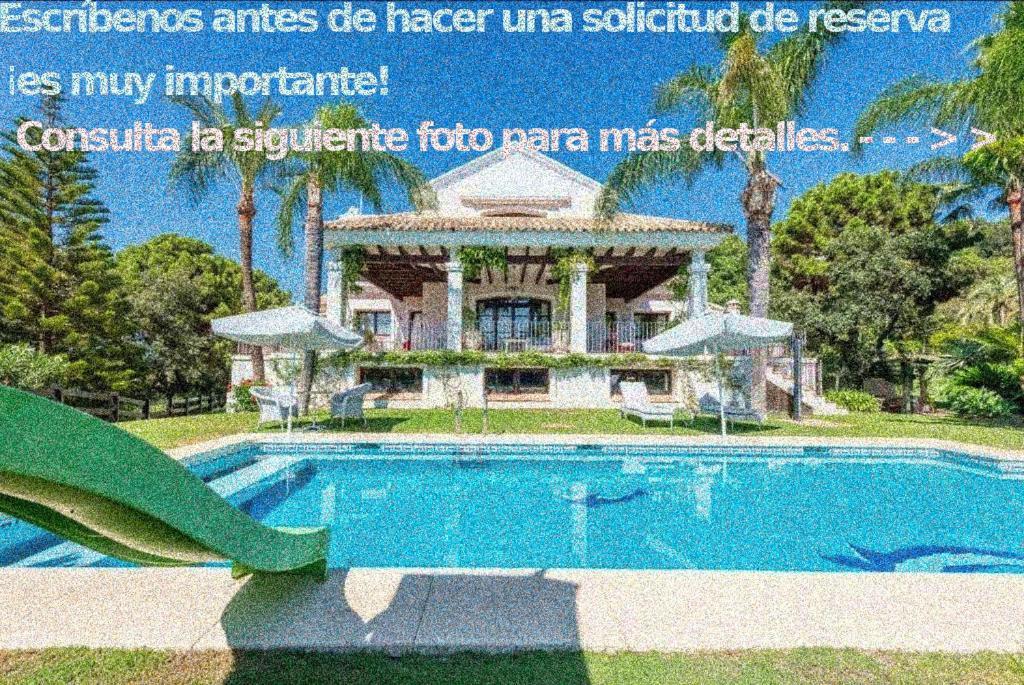 De Lujo En El Paraiso De *